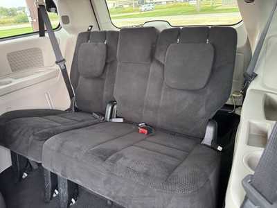 2014 Dodge Caravan, Grand, $6990. Photo 5