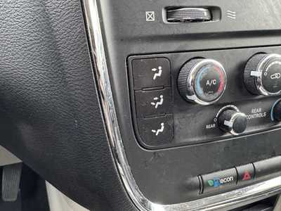 2014 Dodge Caravan, Grand, $6990. Photo 9