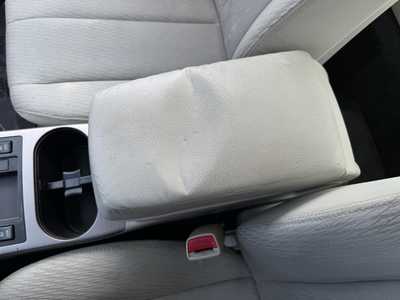 2012 Subaru Legacy, $5491. Photo 11