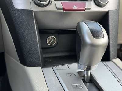 2012 Subaru Legacy, $5491. Photo 6