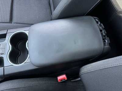 2009 Pontiac G8, $11490. Photo 8