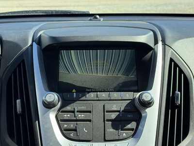 2015 Chevrolet Equinox, $11490. Photo 4