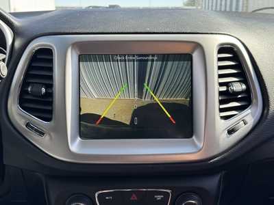 2018 Jeep Compass, $12990. Photo 4