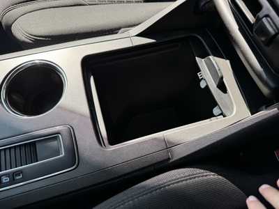 2011 Chevrolet Traverse, $7999. Photo 12