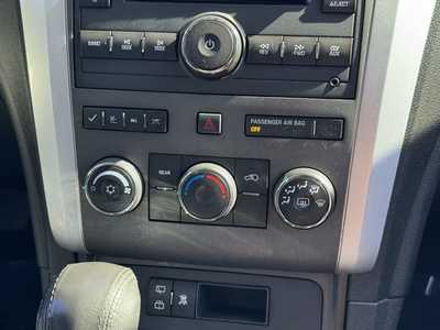 2011 Chevrolet Traverse, $7999. Photo 4