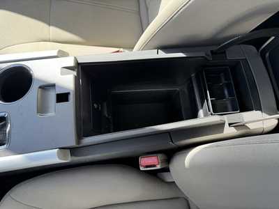 2013 Ford Edge, $9990. Photo 8