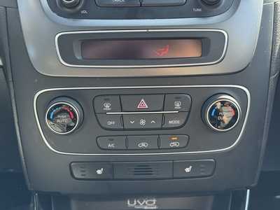 2015 Kia Sorento, $11999. Photo 4