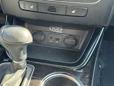 2015 Kia Sorento, $11999. Photo 5