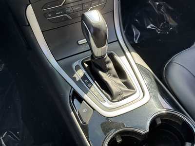 2015 Ford Edge, $8590. Photo 9