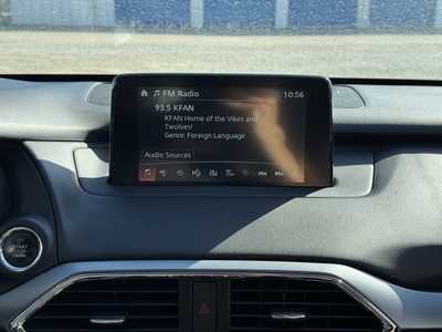 2016 Mazda CX-9, $14699. Photo 3