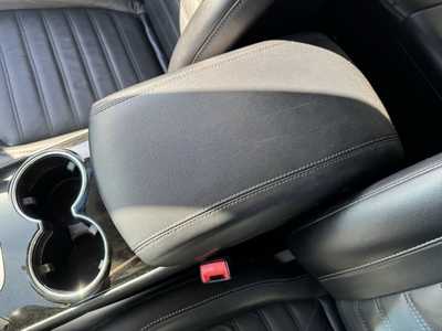 2017 Ford Edge, $8991. Photo 9