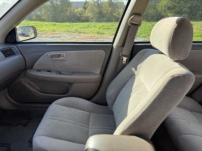2001 Toyota Camry, $7990. Photo 10