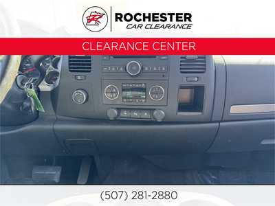 2009 GMC Sierra 1500, $12899. Photo 2