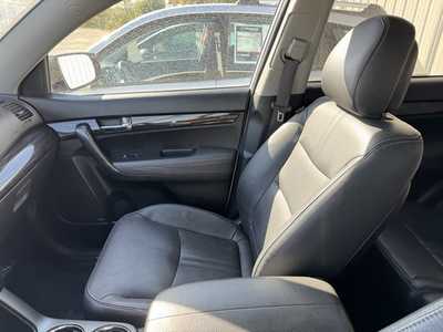 2011 Kia Sorento, $7000. Photo 12