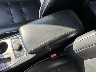 2011 Jeep Grand Cherokee, $9991. Photo 11