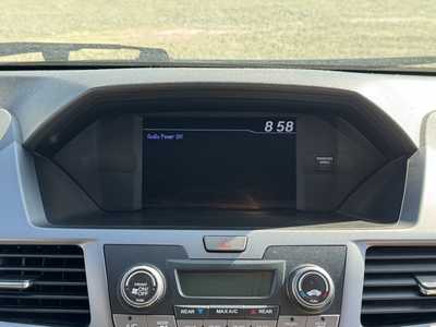 2013 Honda Odyssey, $8000. Photo 3