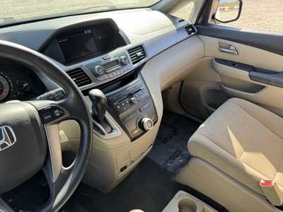 2013 Honda Odyssey, $8000. Photo 7