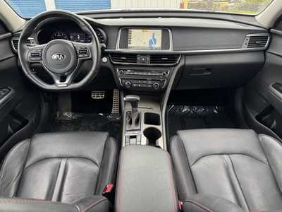 2017 Kia Optima, $15943. Photo 12