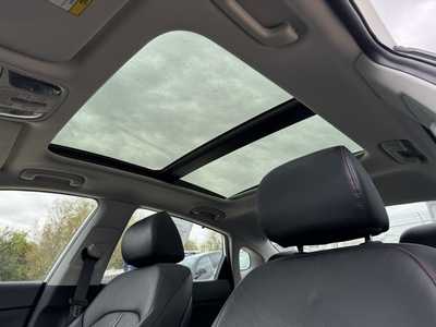 2017 Kia Optima, $15943. Photo 7