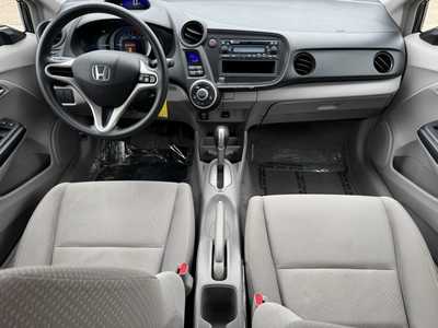 2011 Honda Insight, $10000. Photo 8