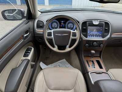 2013 Chrysler 300, $11584. Photo 11