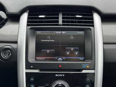 2013 Ford Edge, $7943. Photo 3