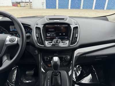 2015 Ford Escape, $7500. Photo 2