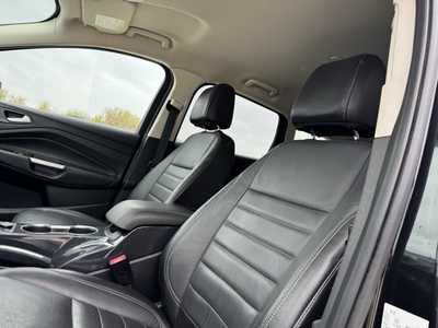 2015 Ford Escape, $7500. Photo 6