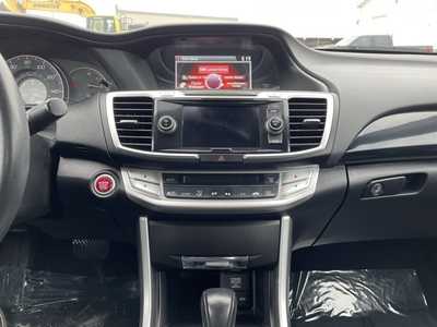 2015 Honda Accord, $14690. Photo 2