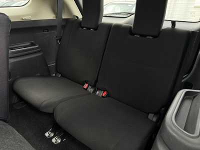 2015 Mitsubishi Outlander, $8699. Photo 6