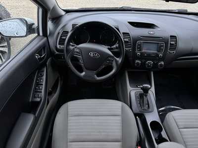 2015 Kia Forte, $6500. Photo 6