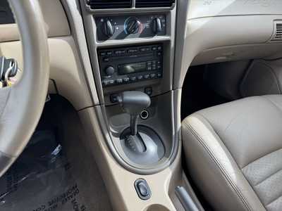 2002 Ford Mustang, $12490. Photo 9