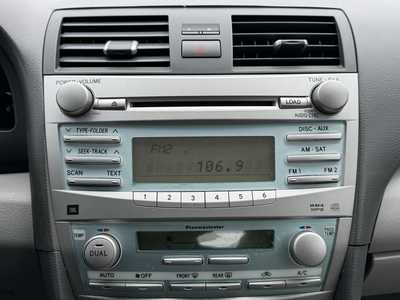 2007 Toyota Camry, $5490. Photo 2