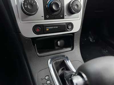2009 Chevrolet Malibu, $6998. Photo 9