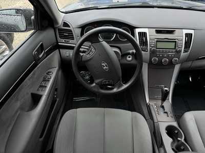 2009 Hyundai Sonata, $5490. Photo 6