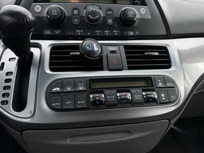 2010 Honda Odyssey, $7990. Photo 9