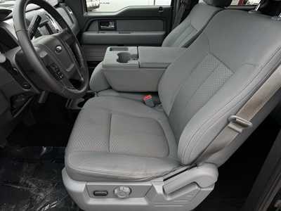 2014 Ford F150 Crew Cab, $13934. Photo 4