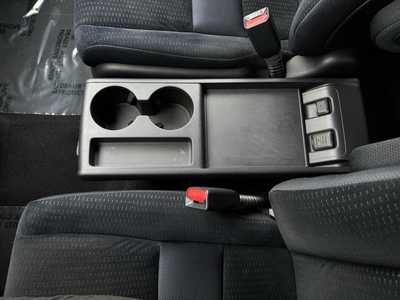 2009 Honda CR-V, $9490. Photo 12