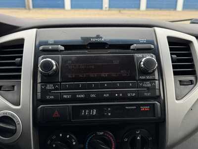 2012 Toyota Tacoma, $14590. Photo 2