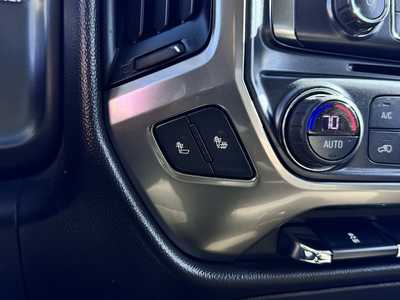 2017 Chevrolet 1500 Crew Cab, $14990. Photo 10