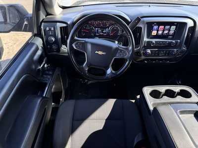 2017 Chevrolet 1500 Crew Cab, $14990. Photo 7