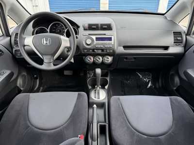 2007 Honda Fit, $6990. Photo 5