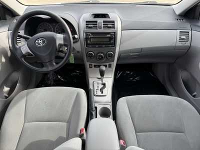 2012 Toyota Corolla, $10579. Photo 5