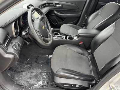 2015 Chevrolet Malibu, $7590. Photo 5