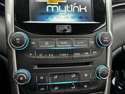 2015 Chevrolet Malibu, $7590. Photo 9