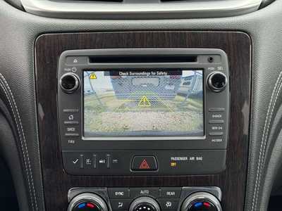 2016 Chevrolet Traverse, $14490. Photo 4
