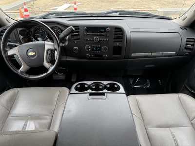 2012 Chevrolet 1500 Crew Cab, $13990. Photo 5