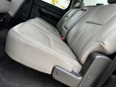 2012 Chevrolet 1500 Crew Cab, $13990. Photo 8