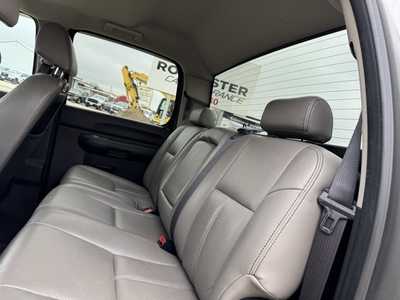 2012 Chevrolet 1500 Crew Cab, $13990. Photo 9
