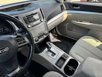 2012 Subaru Legacy, $4990. Photo 7